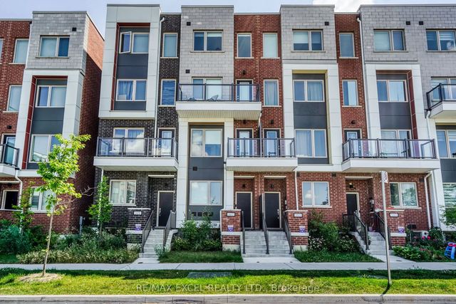 70 William Duncan Road Master Room, Toronto W05