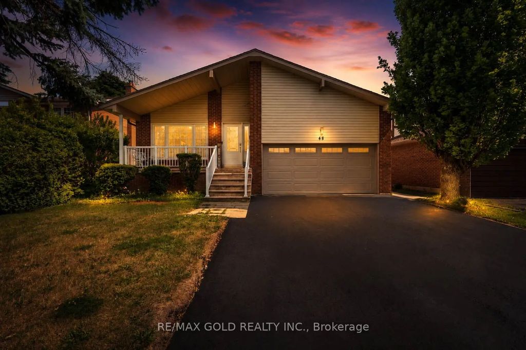 48 Maidstone Crescent, Brampton