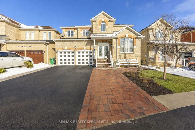 41 Madronna Gardens, Brampton