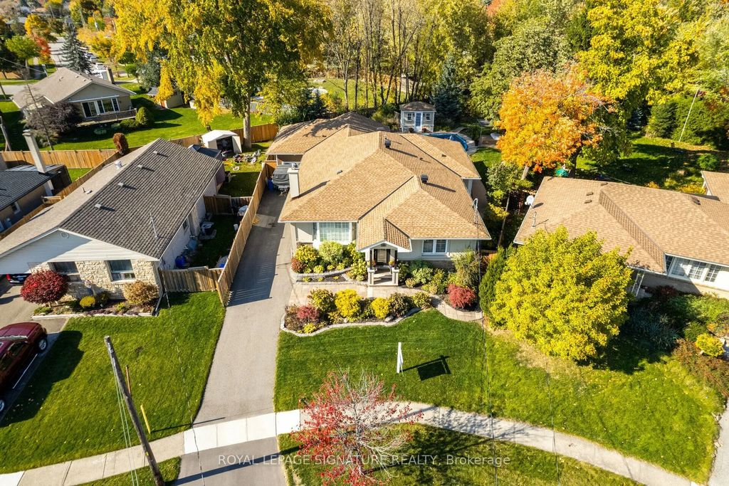 16 Bairstow Crescent, Halton Hills