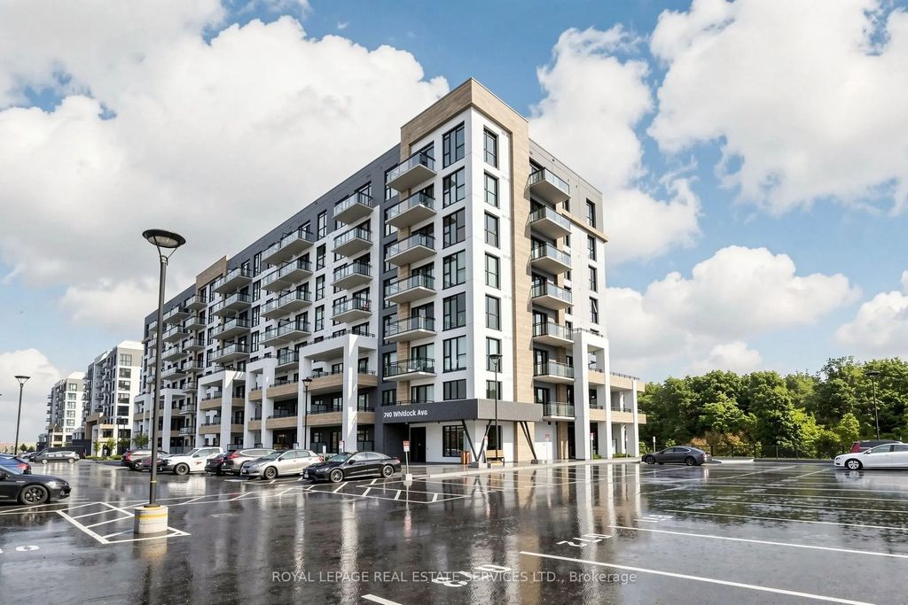 740 Whitlock Avenue 405, Milton