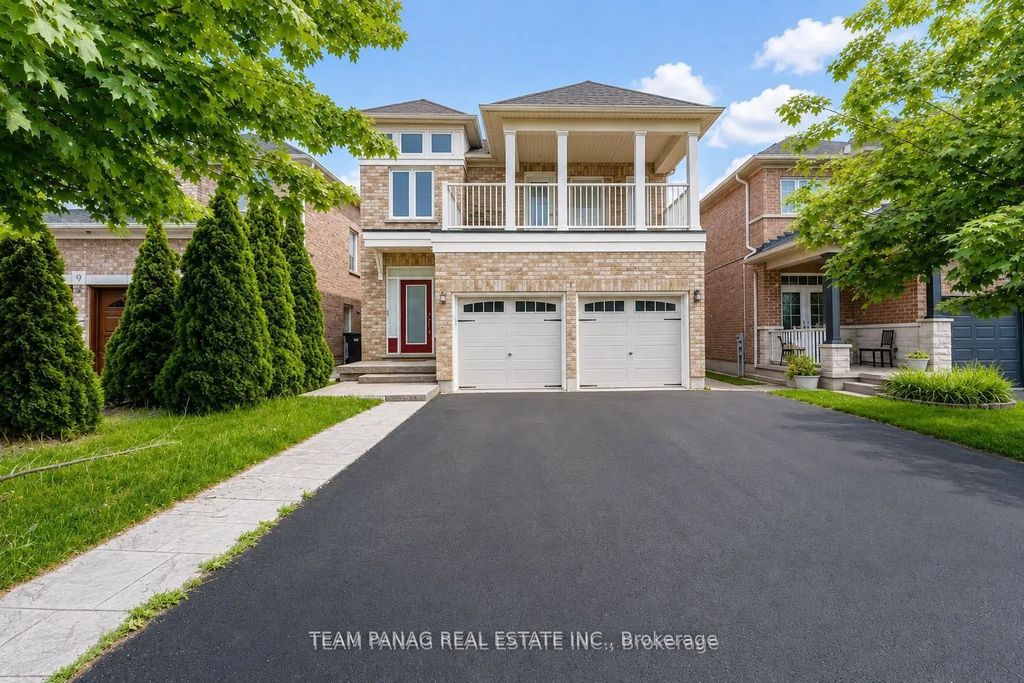 7 Village Lake Crescent, Brampton