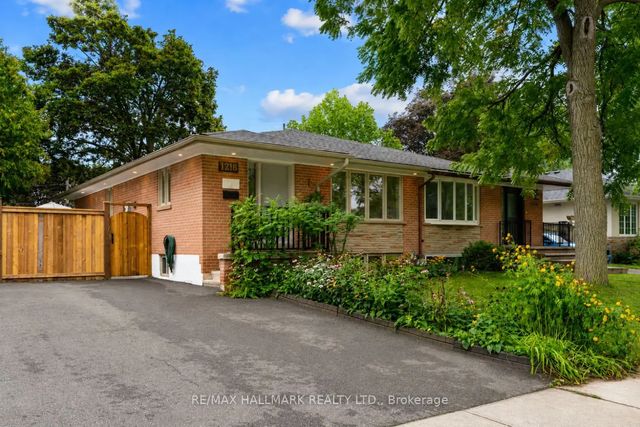 1218 Grange Road, Oakville