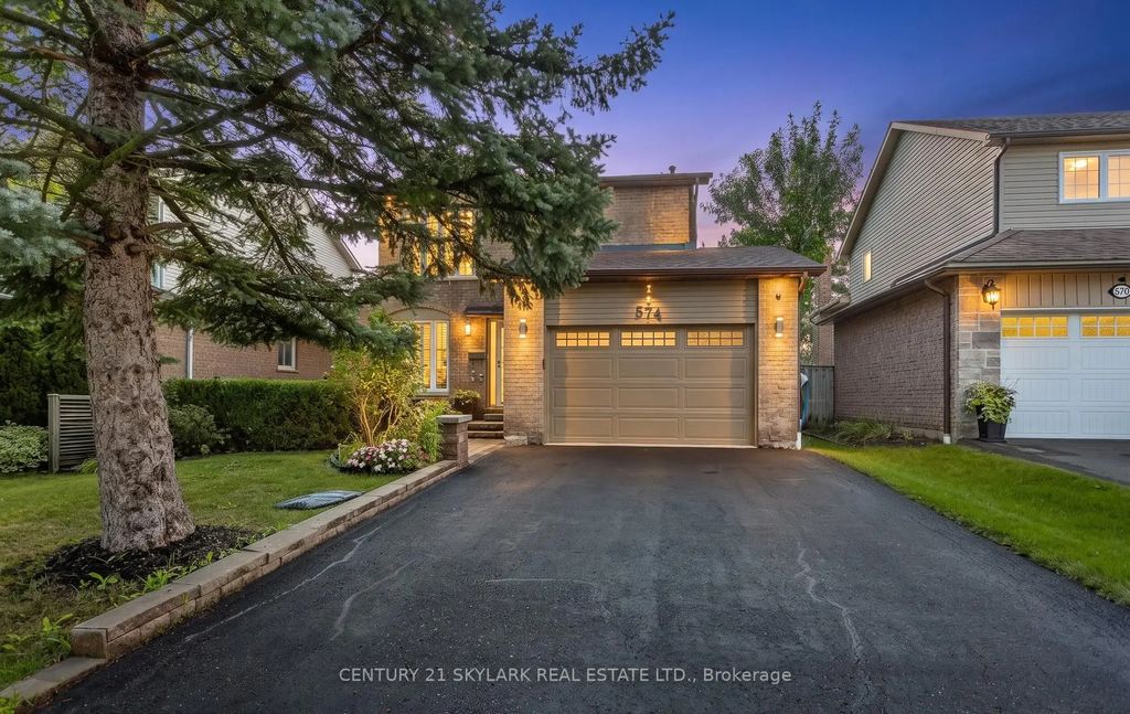 574 Sunnyvale Crescent, Milton