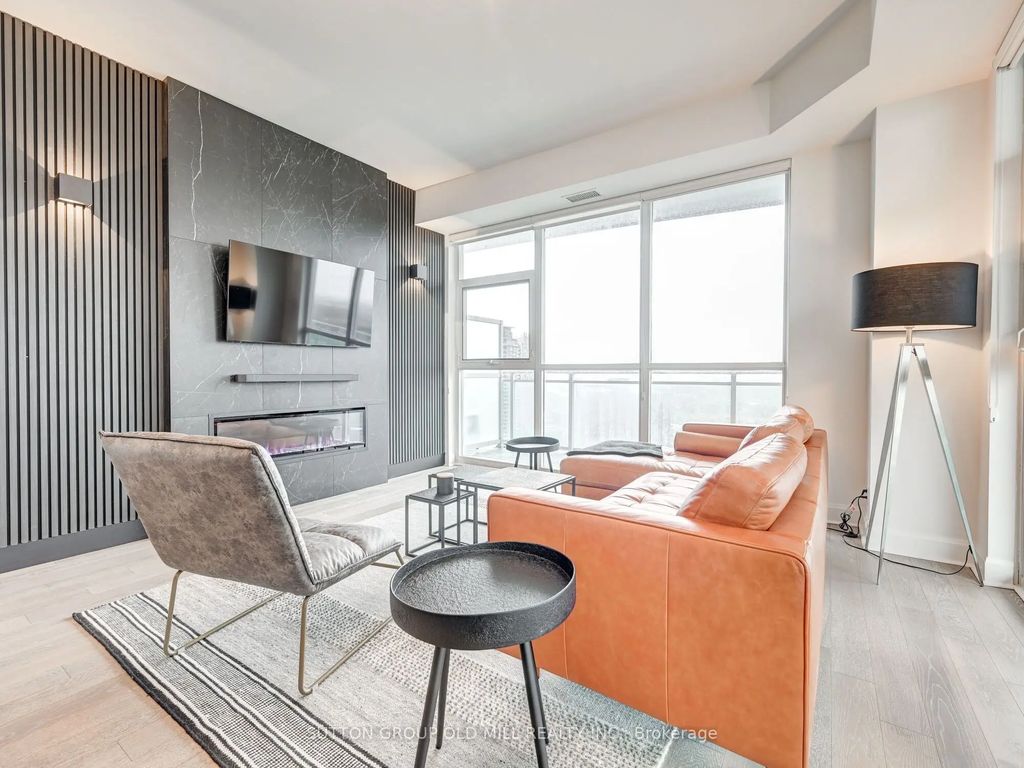 33 Shorebreeze Drive Lph3704, Toronto W06