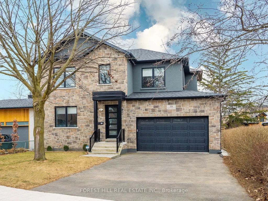 38 Thirty-first Street, Toronto W06