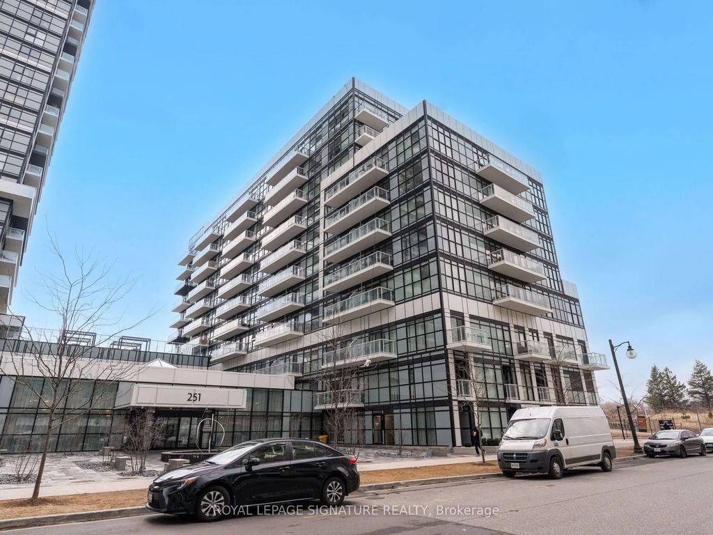 251 Manitoba Street S 132, Toronto W06