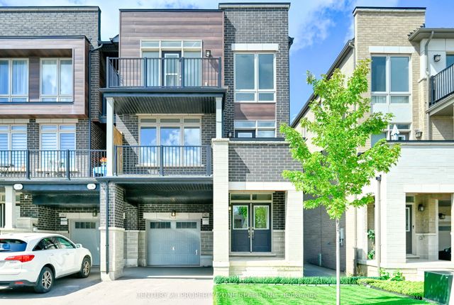 42 Donald Ficht Crescent, Brampton