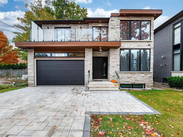 3081 Grenville Drive, Mississauga