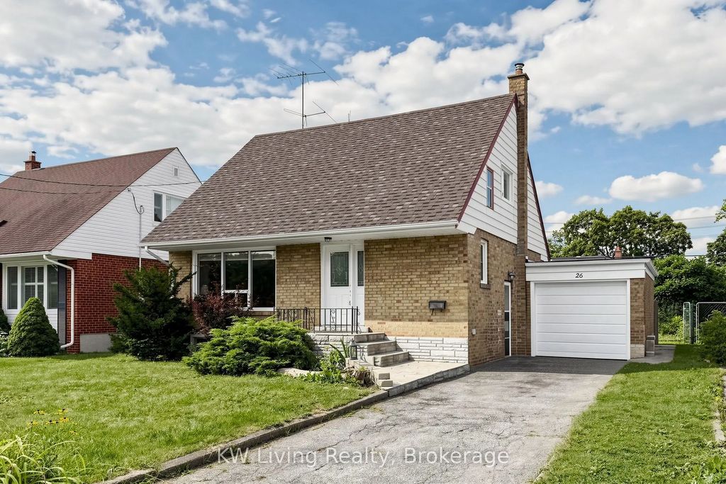 26 Mooreshead Drive, Toronto W08
