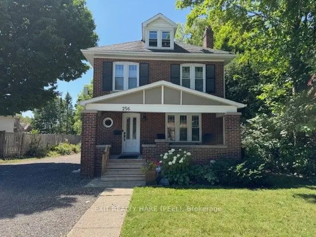 256 Broadway Avenue, Orangeville