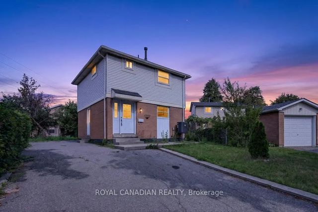 6 Damascus Drive, Toronto W10