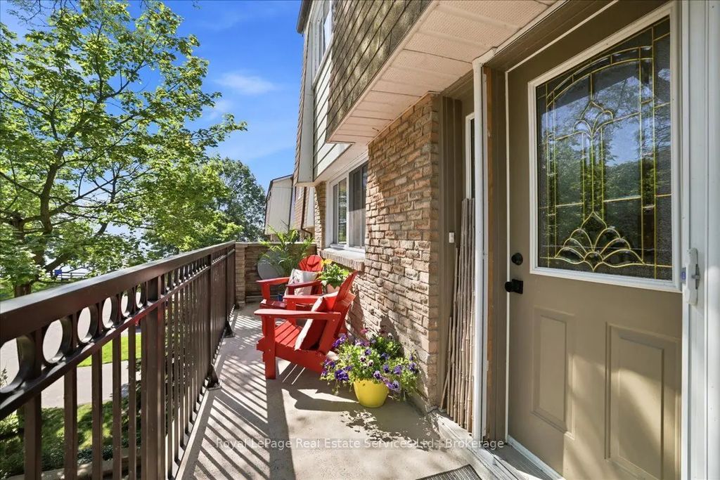 2120 Marine Drive 5, Oakville