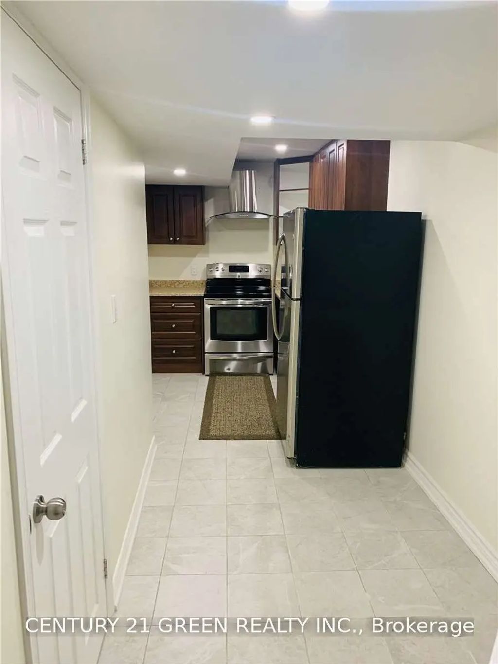 346 English Mill Court Bsmt, Milton