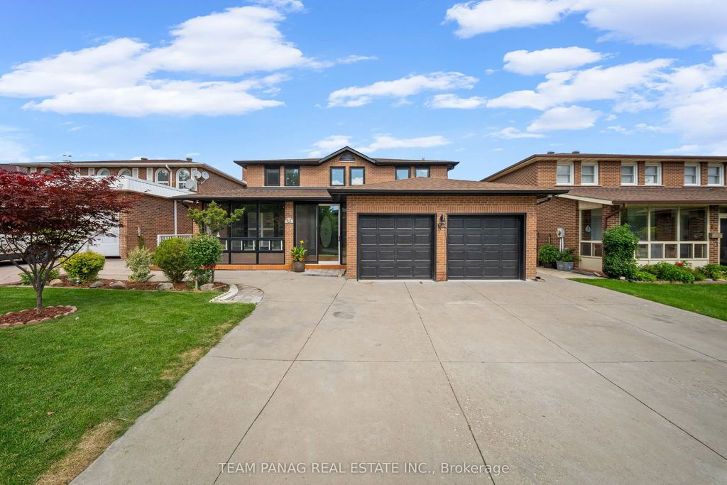 92 Princeton Terrace, Brampton