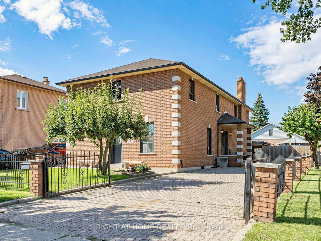 102 Judson Street, Toronto W06