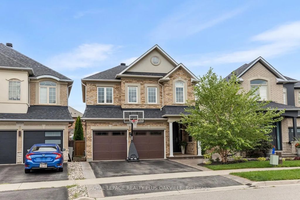 3119 Hedges Drive, Burlington