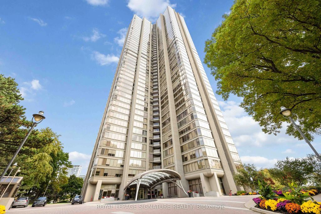 2045 Lake Shore Boulevard W 2904, Toronto W06