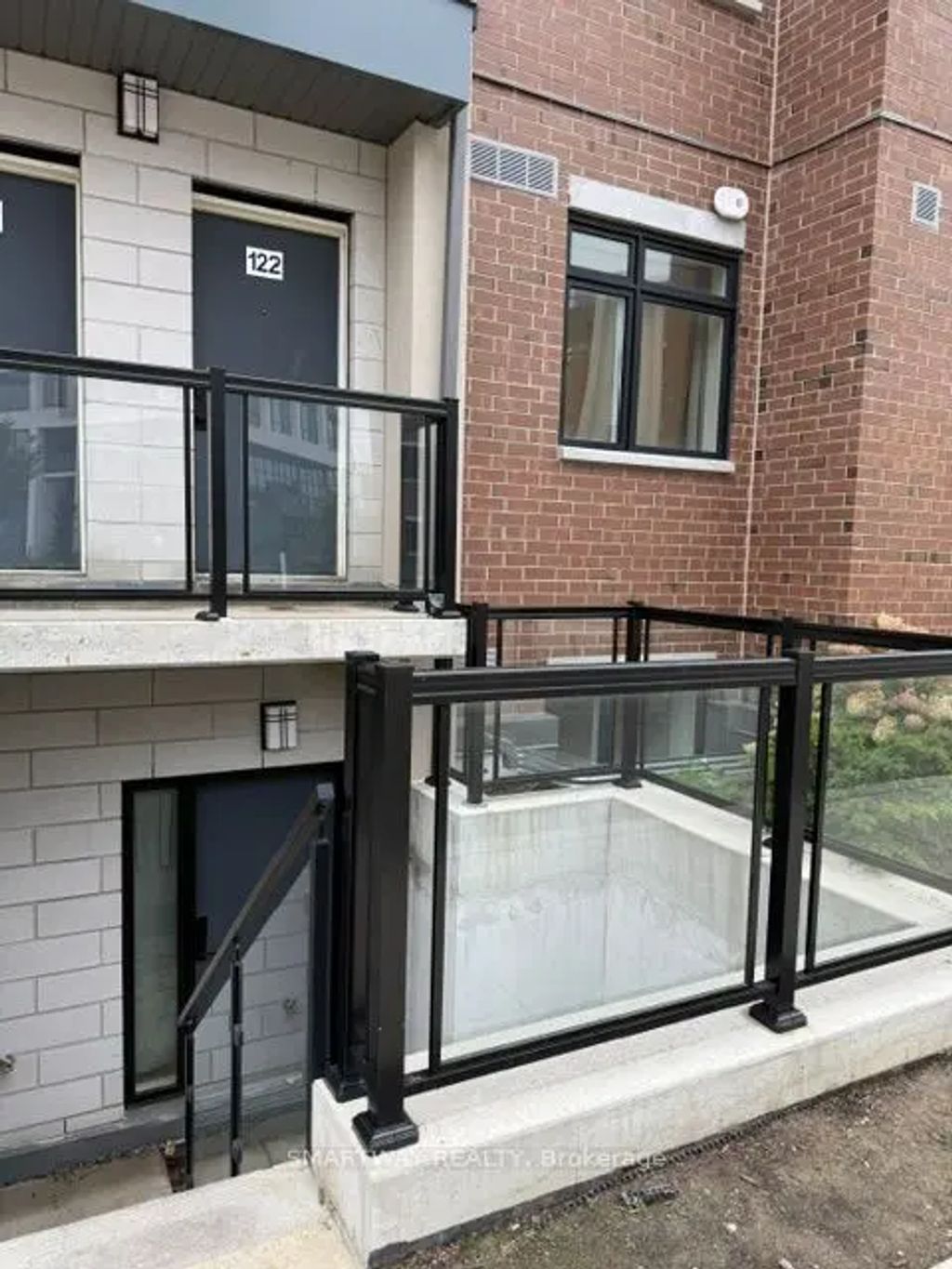 1070 Douglas Mccurdy Common 122, Mississauga