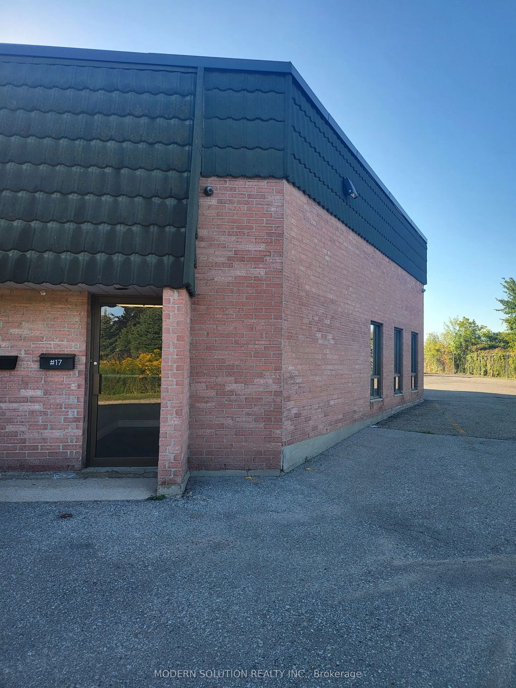 264 Bronte Street S 17, Milton