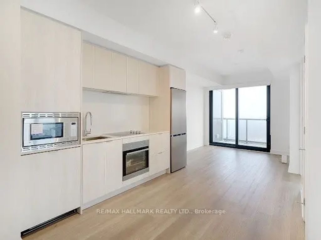 86 Dundas Street E 1015, Mississauga