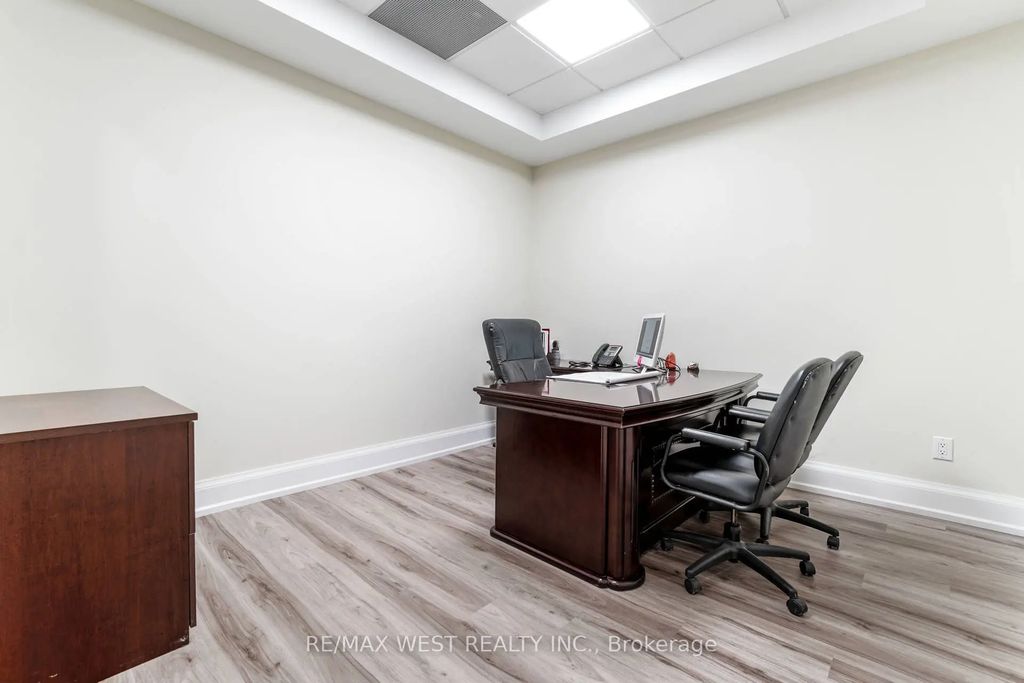 7956 Torbram Road 20 (10), Brampton