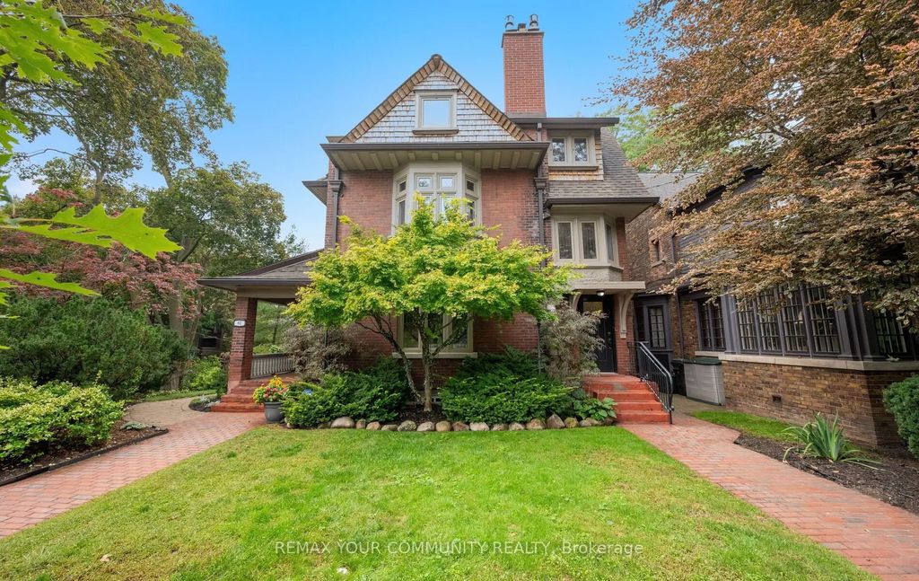 62 Indian Grove, Toronto W01