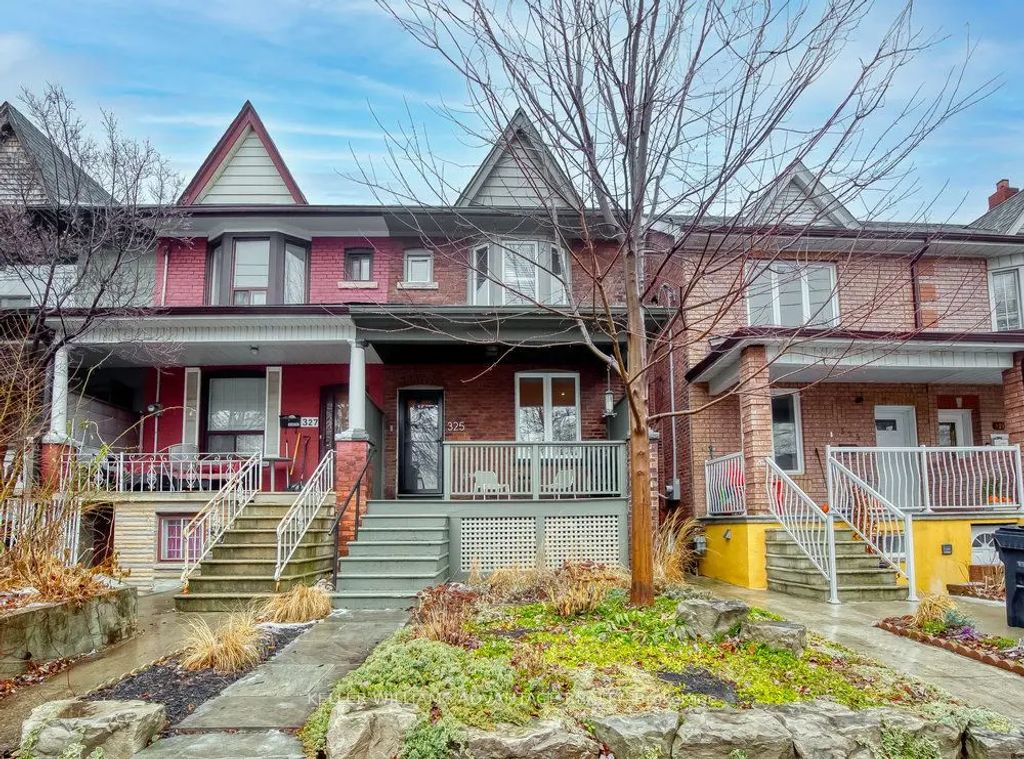 325 Perth Avenue Lower, Toronto W02