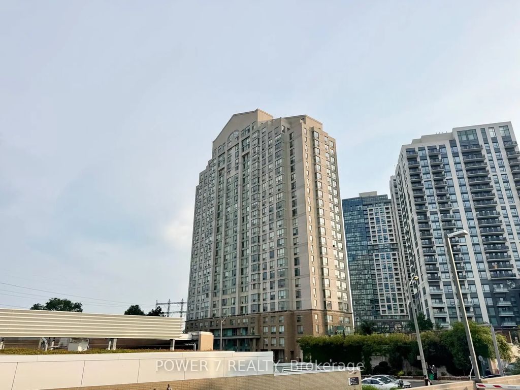 101 Subway Crescent Ph304, Toronto W08