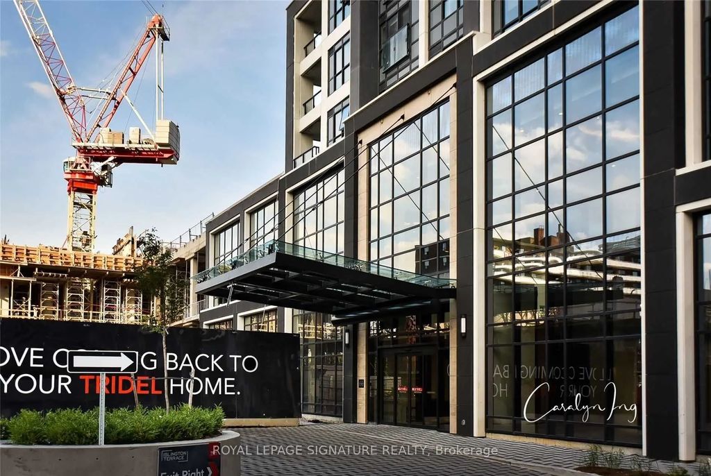 7 Mabelle Avenue 3906, Toronto W08