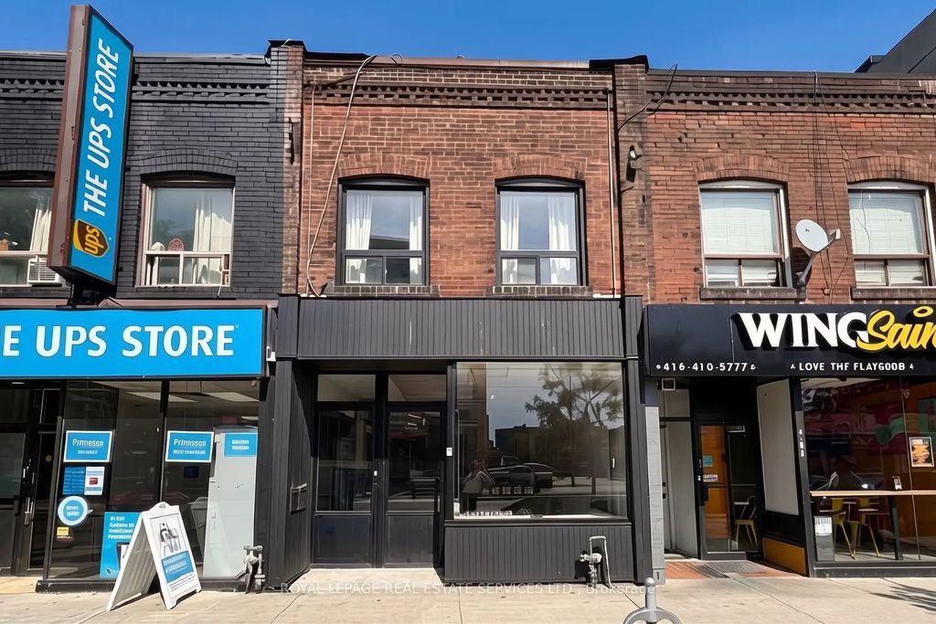 1752a St. Clair Avenue W Upper Floor, Toronto W03