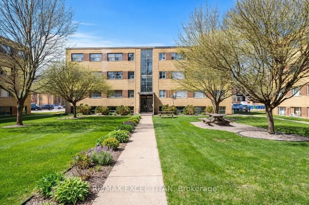 2035 Prospect Street 24, Burlington