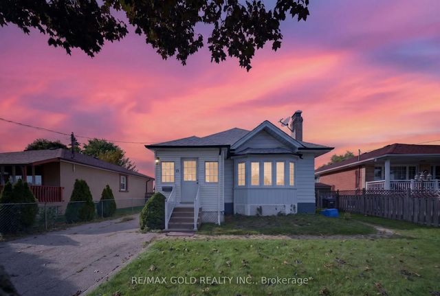 15 Beverley Street, Mississauga