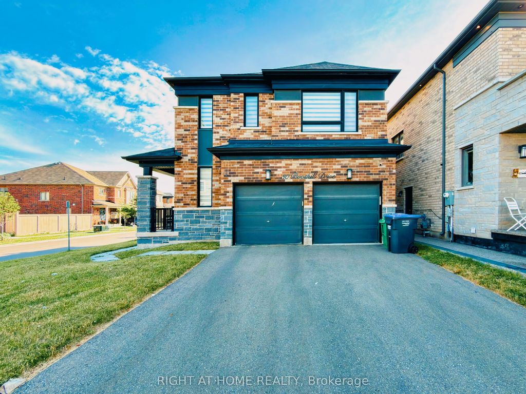 30 Boothill Drive, Brampton