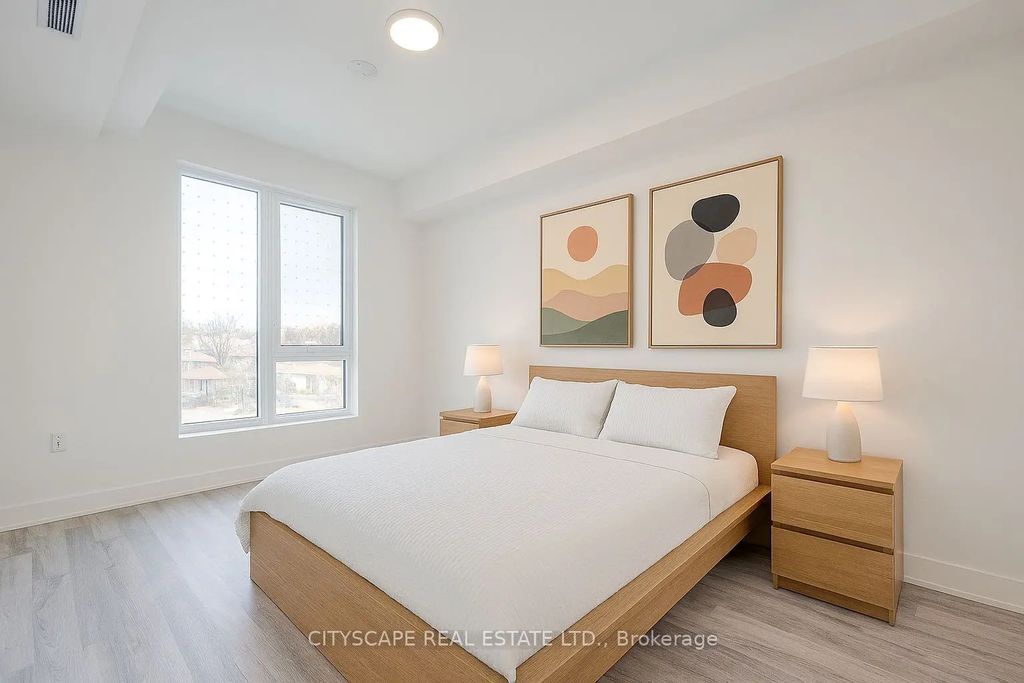 858 Dupont Street 220, Toronto W02