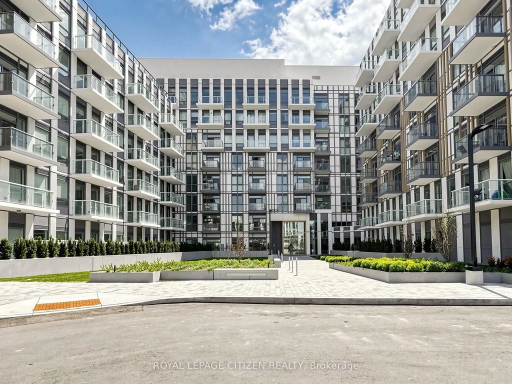 1005 Dundas Street 814, Oakville