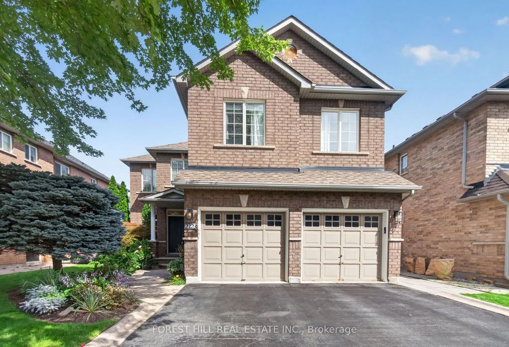 2123 Summer Heights Trail, Oakville