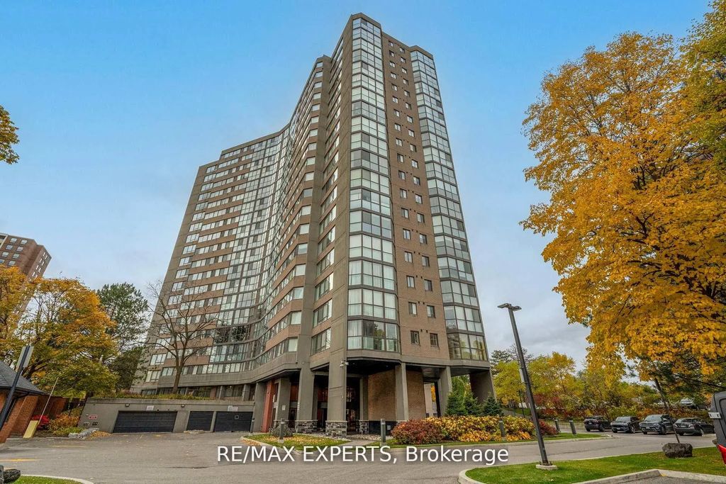 40 Richview Road 1103, Toronto W09