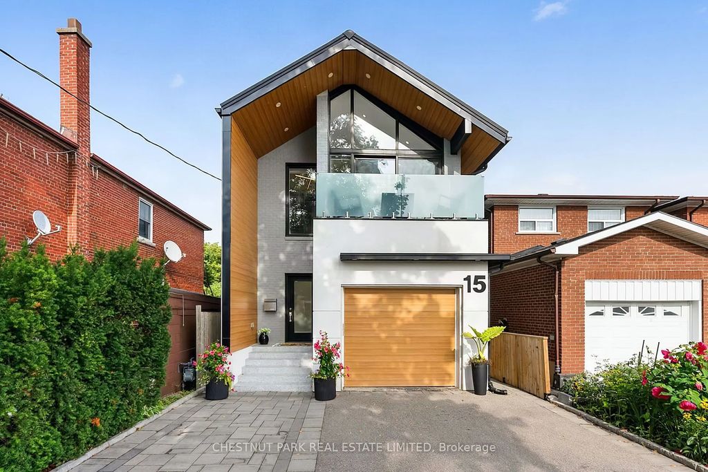 15 Nineteenth Street, Toronto W06
