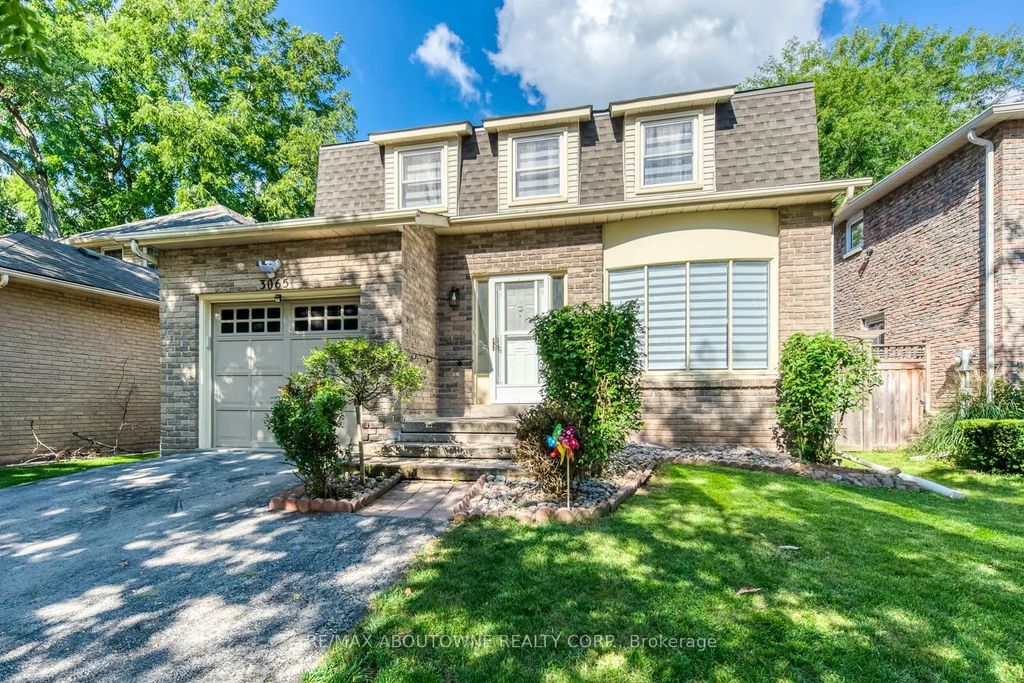 3065 Silverthorn Drive, Oakville