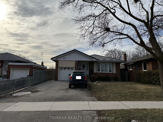 93 Jeffcoat Drive Bsmt, Toronto W10