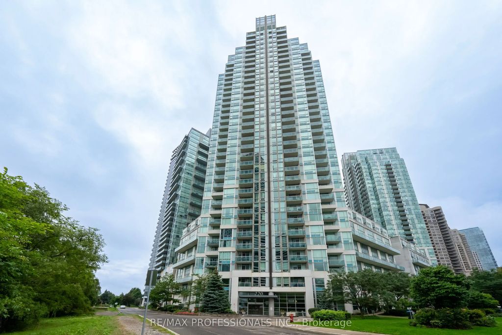 220 Burnhamthorpe Road W 2004, Mississauga