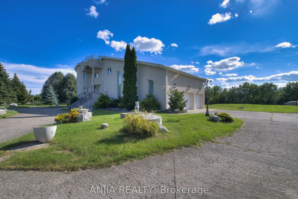 44 Bellini Avenue, Brampton