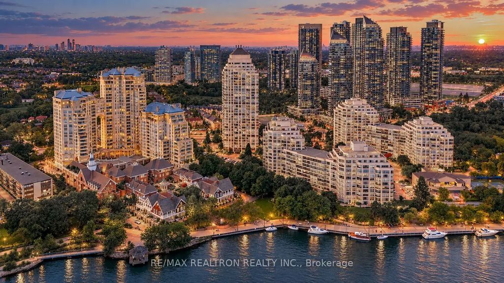 2287 Lake Shore Boulevard W 1402, Toronto W06