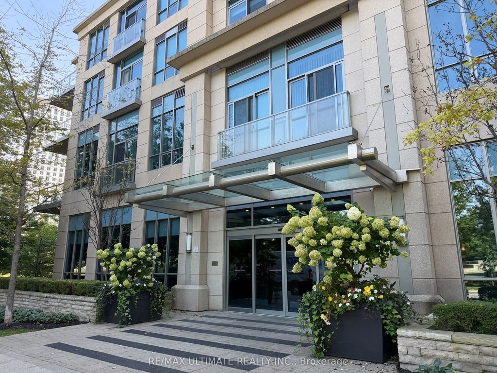 15 Viking Lane 605, Toronto W08