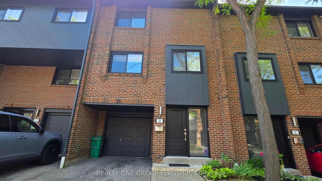 20 Mineola Road E 20, Mississauga