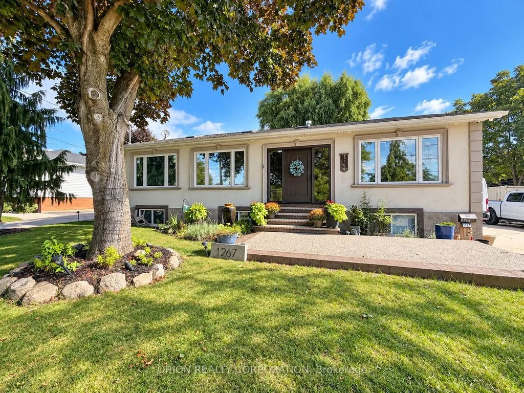 1267 Fisher Avenue, Burlington