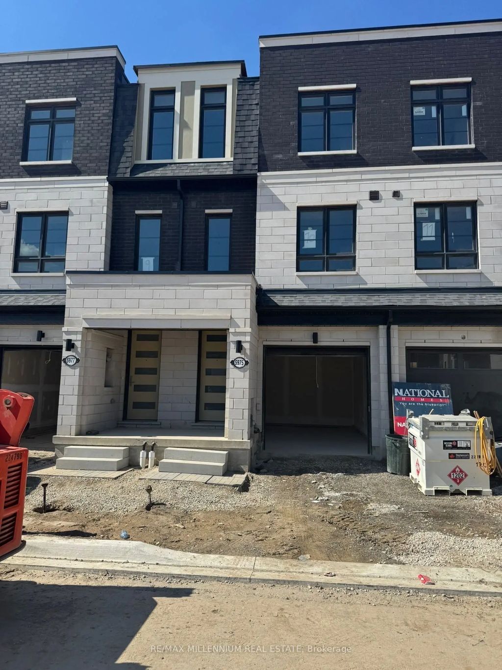 5975 Saigon Street, Mississauga