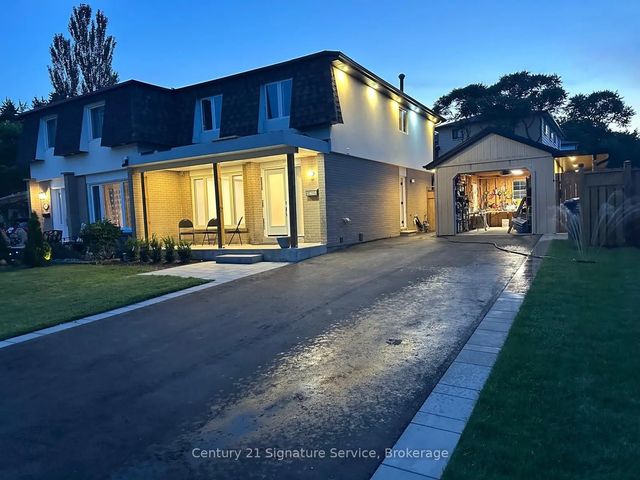 2579 Lundene Road N, Mississauga