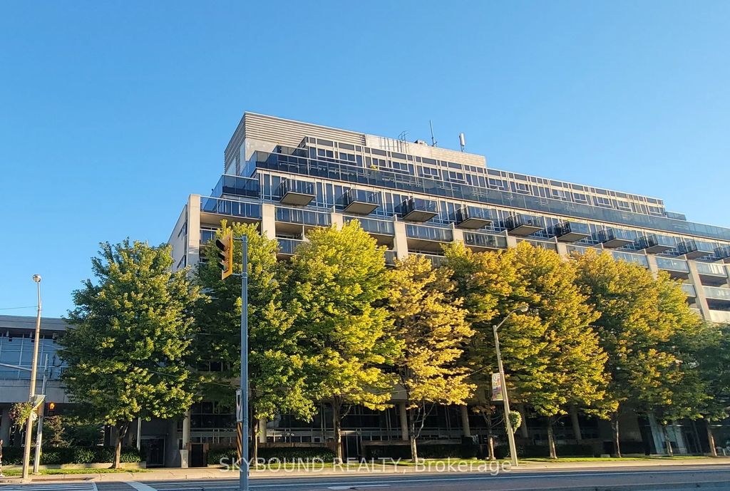 1040 The Queensway N/a 919, Toronto W08